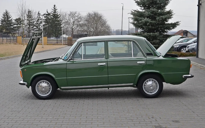 Fiat 124 cena 33700 przebieg: 64500, rok produkcji 1971 z Debrzno małe 704